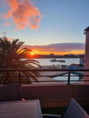 Marina 2 , appartement vue mer exceptionnelle